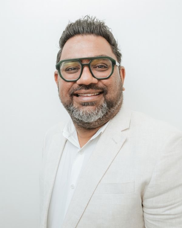 Dr Jeremy Perera